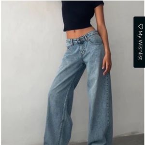 Roomy extra wide low rise jeans
